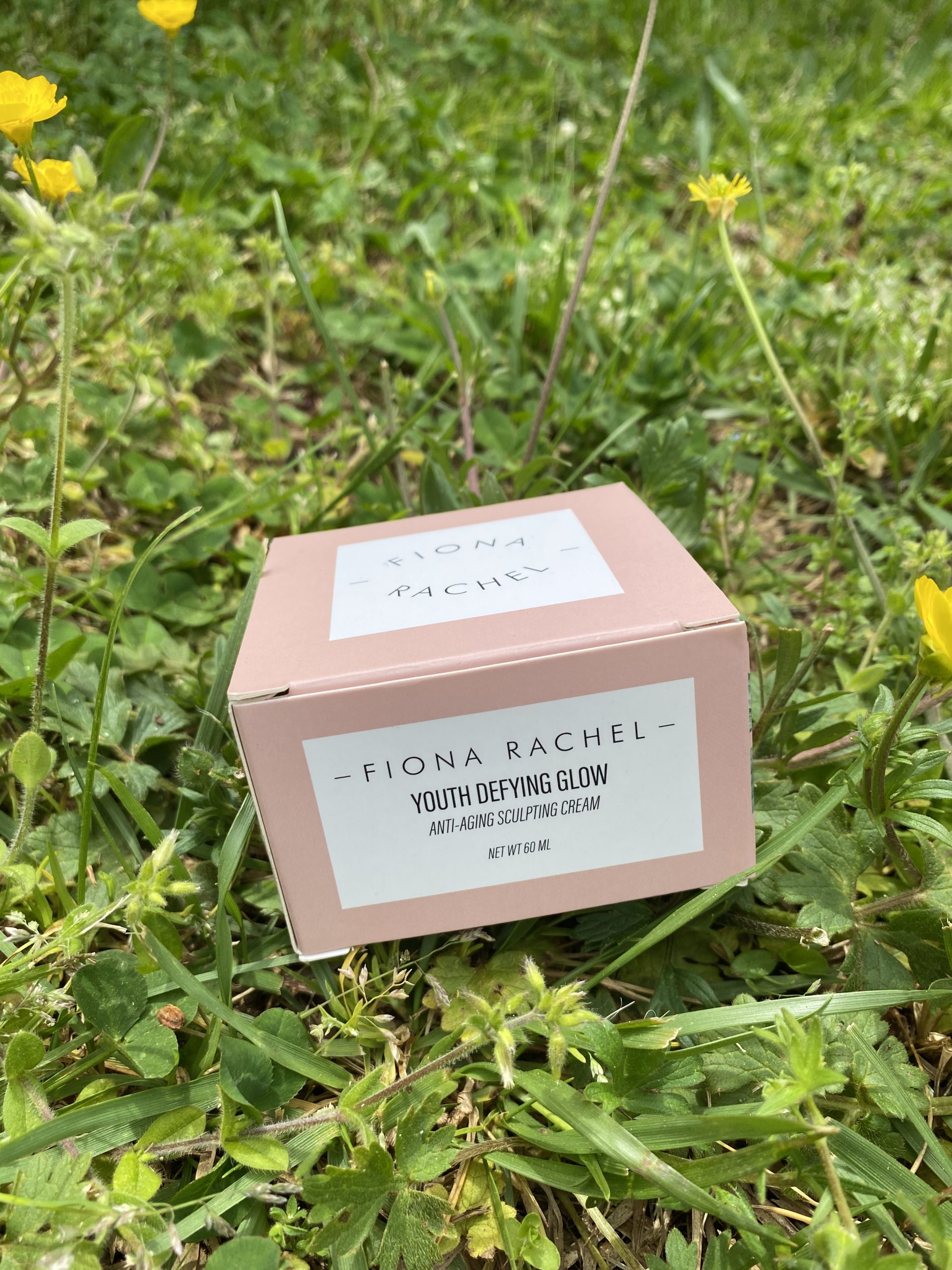 Fiona Rachel Anti-Aging Sculting Cream: Value of $38